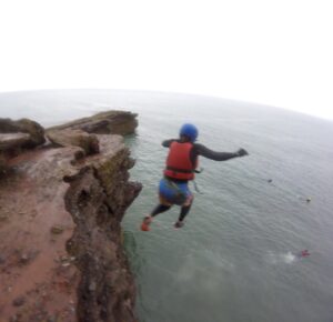 Cliff jumping with RockSolid Coasteering